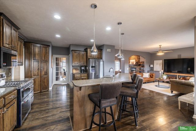 2714 N HWS Cleveland Boulevard, Omaha, NE 68116