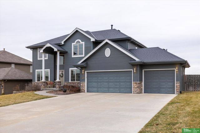 2714 N HWS Cleveland Boulevard, Omaha, NE 68116