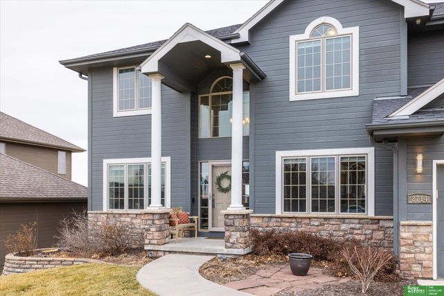 2714 N HWS Cleveland Boulevard, Omaha, NE 68116