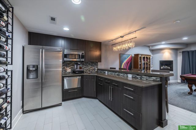 2714 N HWS Cleveland Boulevard, Omaha, NE 68116