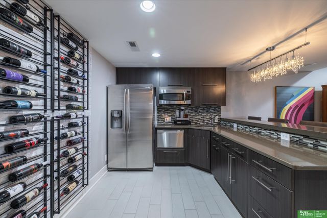 2714 N HWS Cleveland Boulevard, Omaha, NE 68116