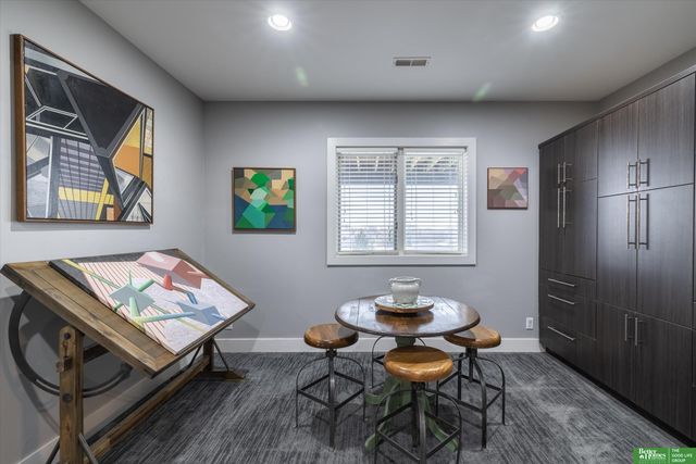 2714 N HWS Cleveland Boulevard, Omaha, NE 68116