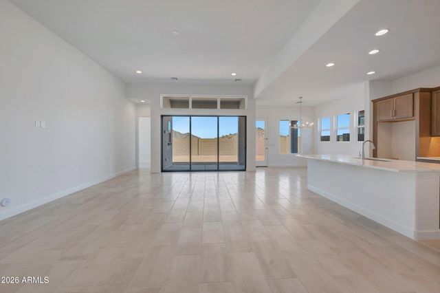 21664 W GLENROSA Avenue, Buckeye, AZ 85396