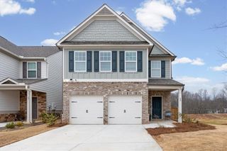 69 Briarwood W Drive, Dawsonville, GA 30534