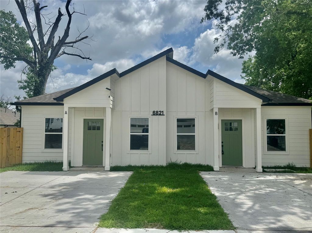 6821 Liverpool St B, Houston, TX 77021