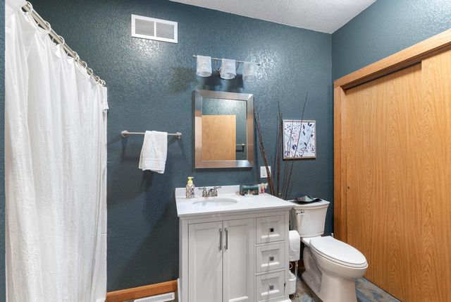 3659 Cedar Creek COURT, Jackson, WI 53037