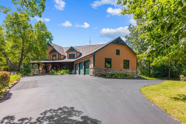 3659 Cedar Creek COURT, Jackson, WI 53037