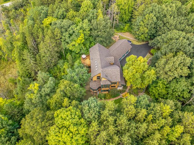 3659 Cedar Creek COURT, Jackson, WI 53037