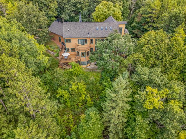 3659 Cedar Creek COURT, Jackson, WI 53037