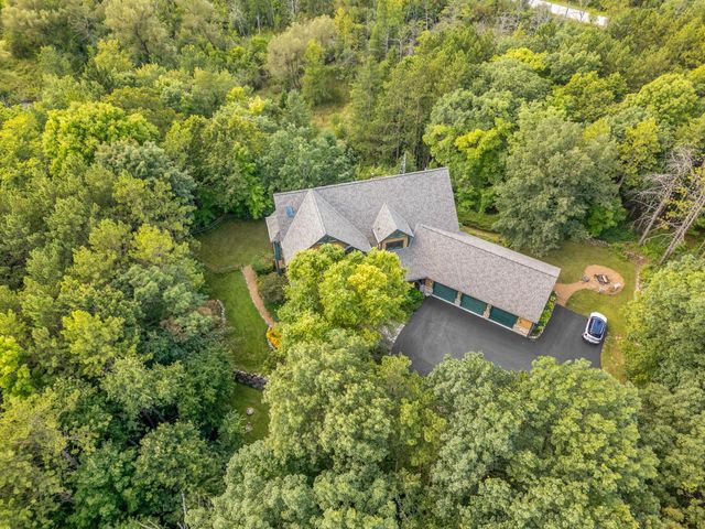 3659 Cedar Creek COURT, Jackson, WI 53037