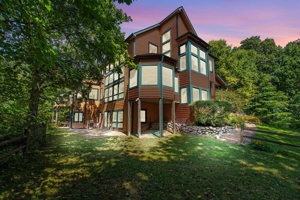 3659 Cedar Creek COURT, Jackson, WI 53037