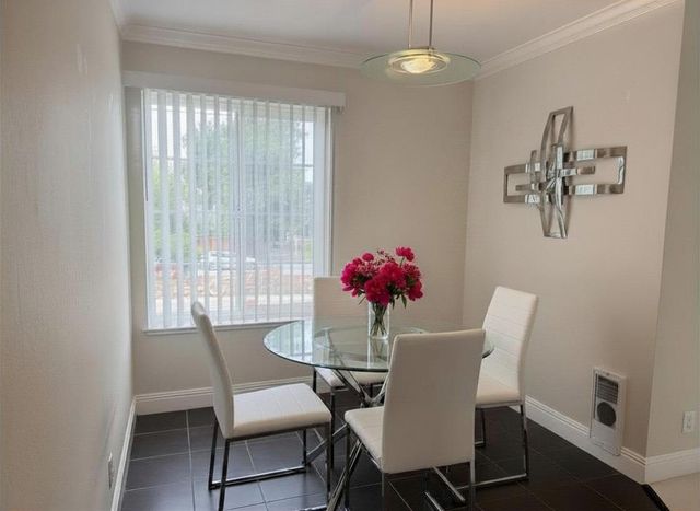 1469 El Camino Real 1, Burlingame, CA 94010