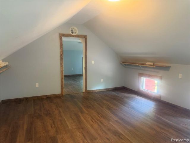 8566 Fostoria Road, Fostoria, MI 48435