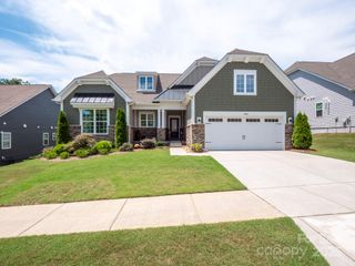 2042 Acadia Falls Lane, Lancaster, SC 29720
