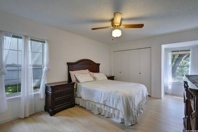 308 tanglewood, Fredericksburg, TX 78624