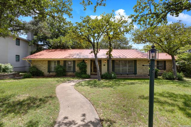 308 tanglewood, Fredericksburg, TX 78624
