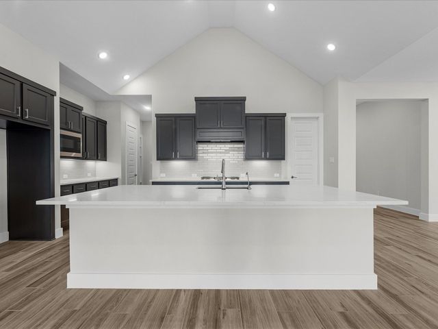 8127 Sunny Ridge Drive, Fulshear, TX 77441