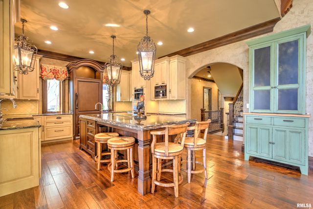 4412 N MILLER Avenue, Peoria Heights, IL 61616