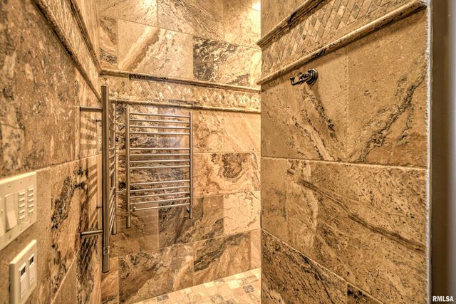 4412 N MILLER Avenue, Peoria Heights, IL 61616