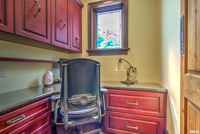 4412 N MILLER Avenue, Peoria Heights, IL 61616