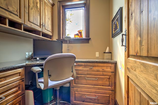 4412 N MILLER Avenue, Peoria Heights, IL 61616