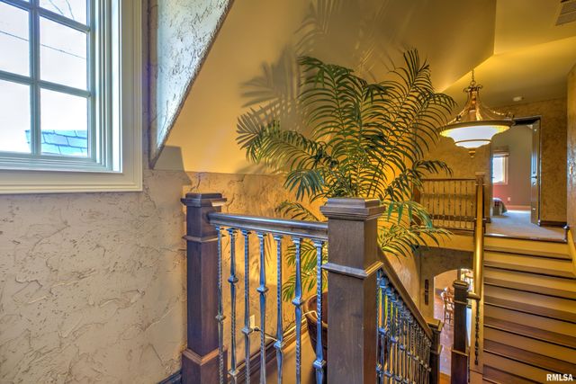 4412 N MILLER Avenue, Peoria Heights, IL 61616