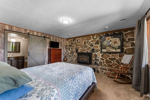 500 Timberlane Point Road, Branson, MO 65616