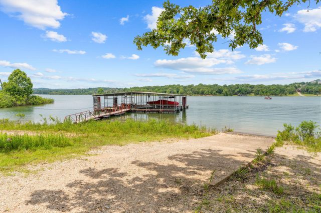 500 Timberlane Point Road, Branson, MO 65616