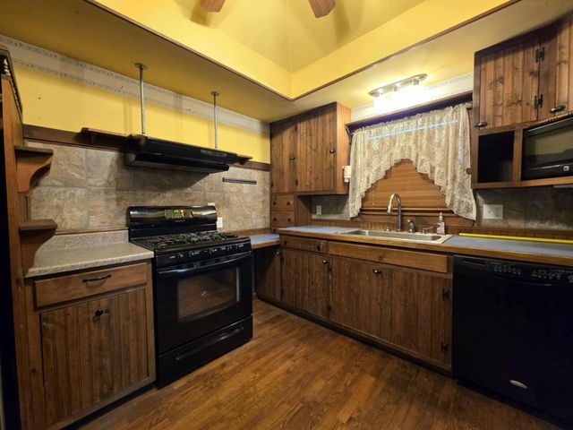 400 N Vine Street, Commerce, OK 74339