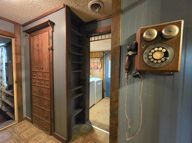 400 N Vine Street, Commerce, OK 74339