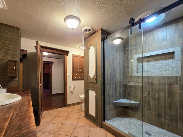 400 N Vine Street, Commerce, OK 74339