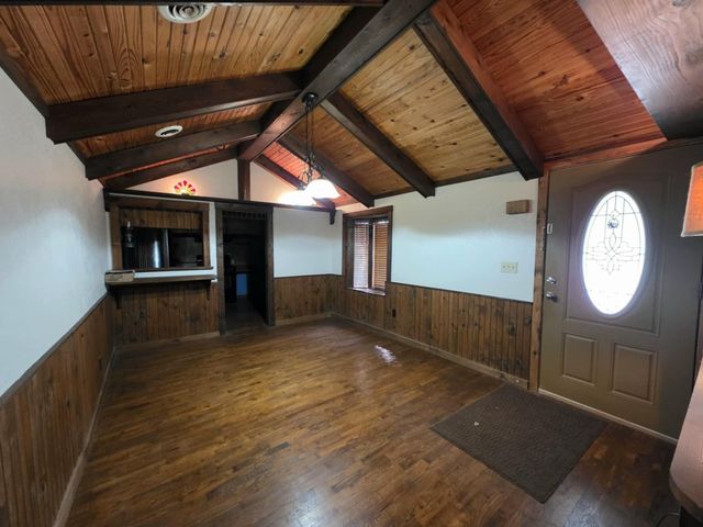 400 N Vine Street, Commerce, OK 74339