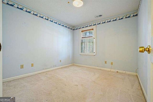 4241 Glenforest Way NE, Roswell, GA 30075