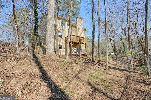 4241 Glenforest Way NE, Roswell, GA 30075