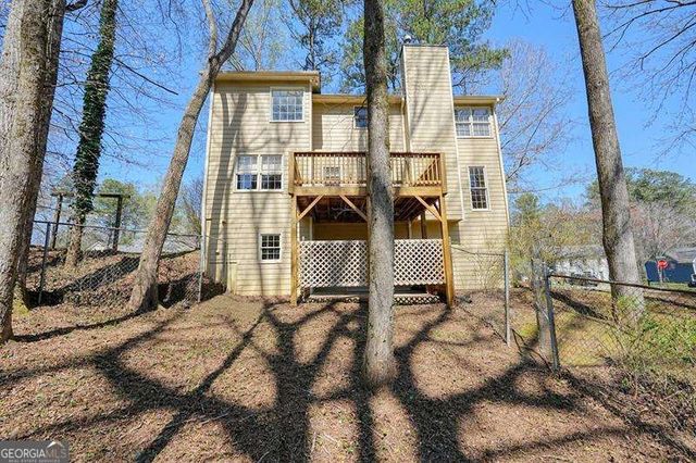 4241 Glenforest Way NE, Roswell, GA 30075