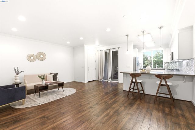 4704 Norris Canyon Rd 203, San Ramon, CA 94583