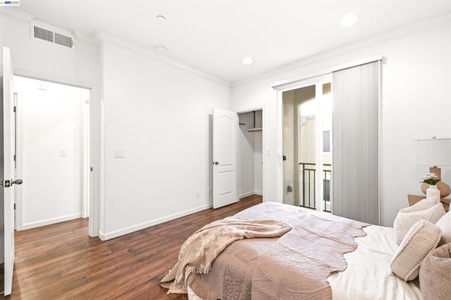 4704 Norris Canyon Rd 203, San Ramon, CA 94583