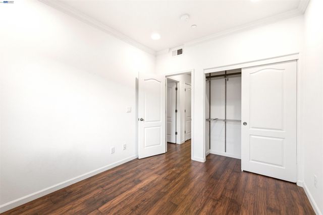 4704 Norris Canyon Rd 203, San Ramon, CA 94583