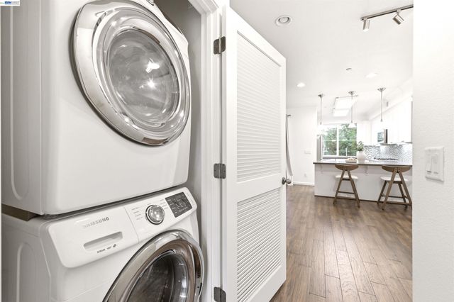 4704 Norris Canyon Rd 203, San Ramon, CA 94583