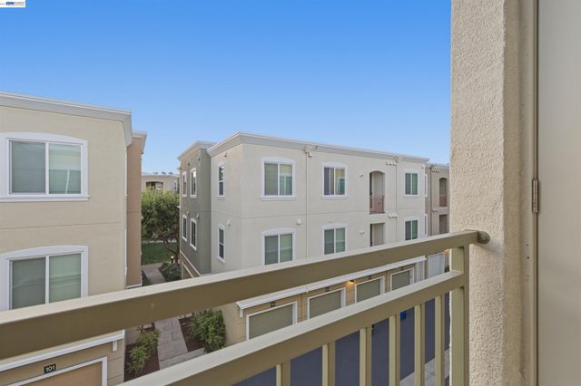 4704 Norris Canyon Rd 203, San Ramon, CA 94583