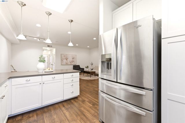 4704 Norris Canyon Rd 203, San Ramon, CA 94583