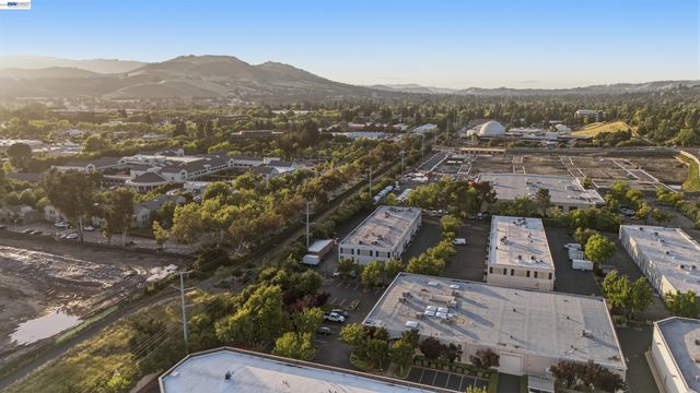 4704 Norris Canyon Rd 203, San Ramon, CA 94583