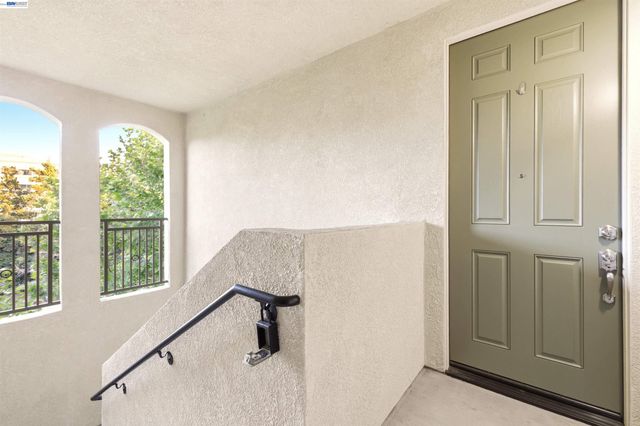 4704 Norris Canyon Rd 203, San Ramon, CA 94583