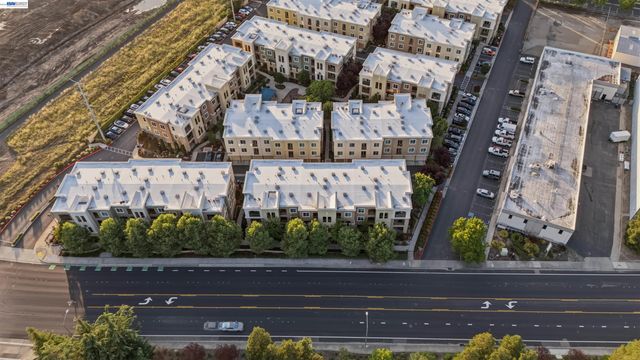 4704 Norris Canyon Rd 203, San Ramon, CA 94583