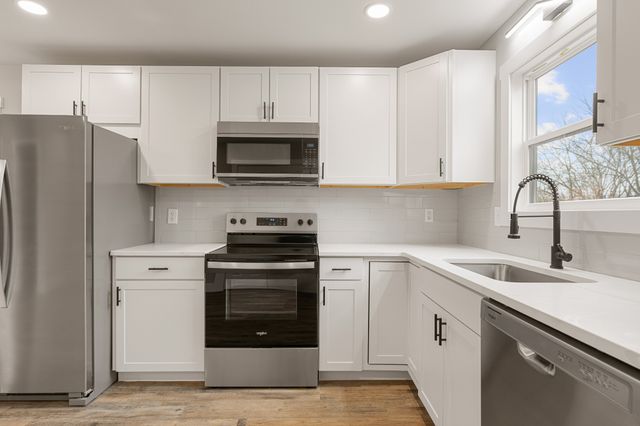 3341 Moorewood Dr, Nashville, TN 37207