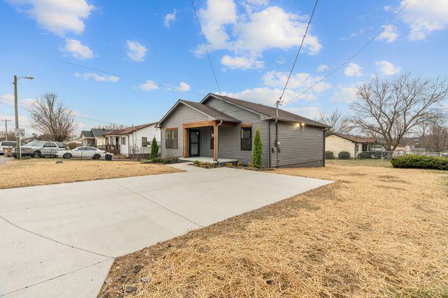 3341 Moorewood Dr, Nashville, TN 37207