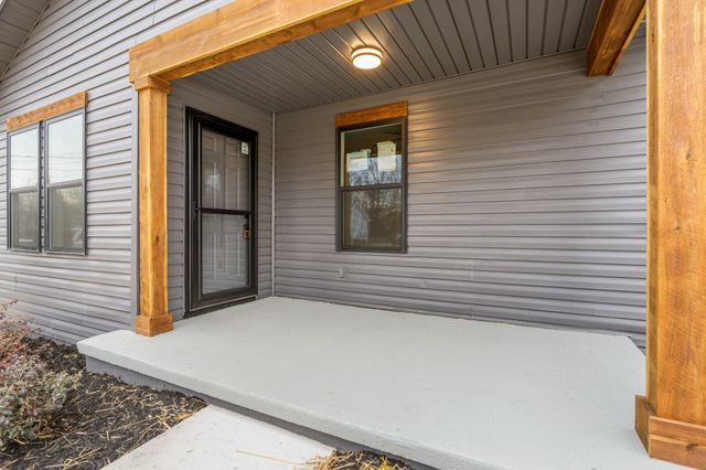 3341 Moorewood Dr, Nashville, TN 37207