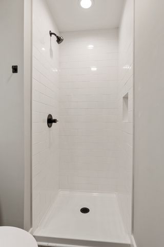 3341 Moorewood Dr, Nashville, TN 37207