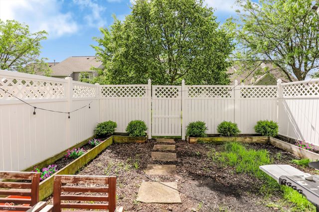 543 Crawford Drive, Westfield, IN 46074