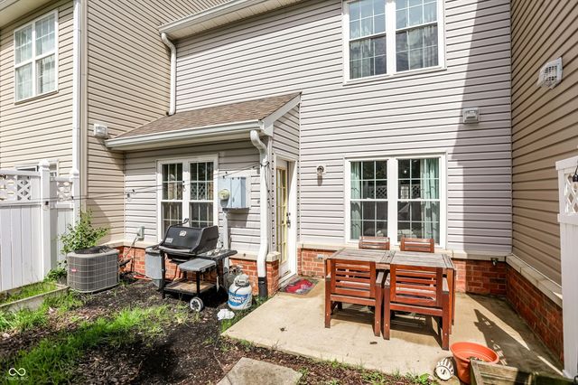 543 Crawford Drive, Westfield, IN 46074